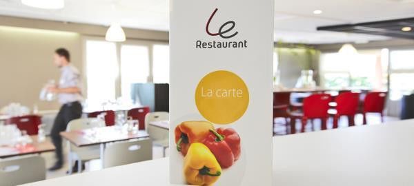 Kyriad Direct Ouest - Zenith Hotel